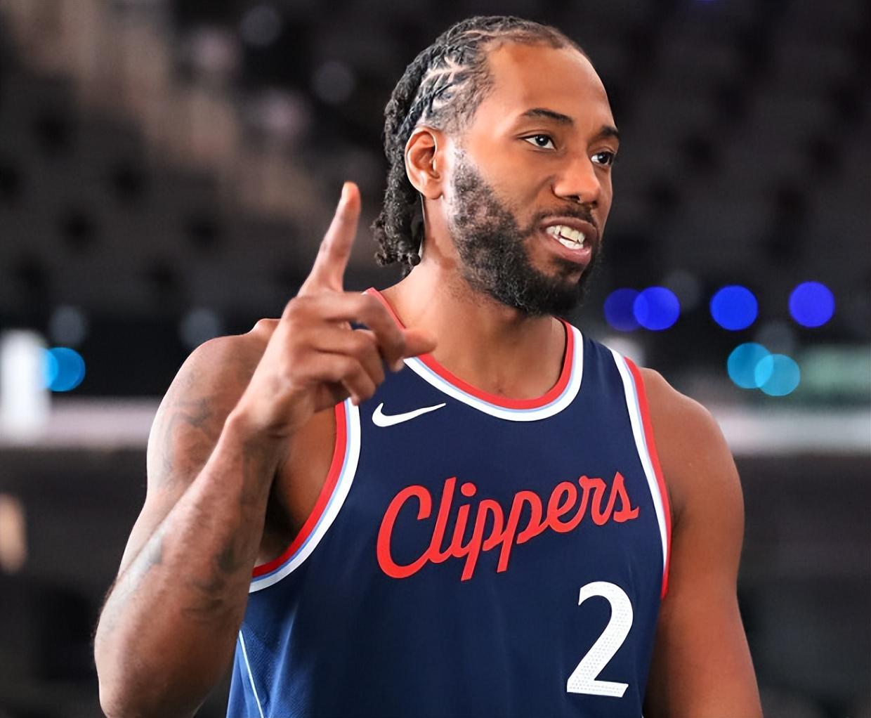 NFL-狂轰45分5板5助！小卡创神级纪录，NBA奇迹诞生，鲍尔默送福利