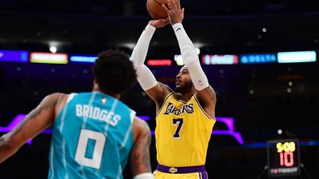 赛程-两位底薪老将越老越妖，安东尼和隆多带给球队惊喜